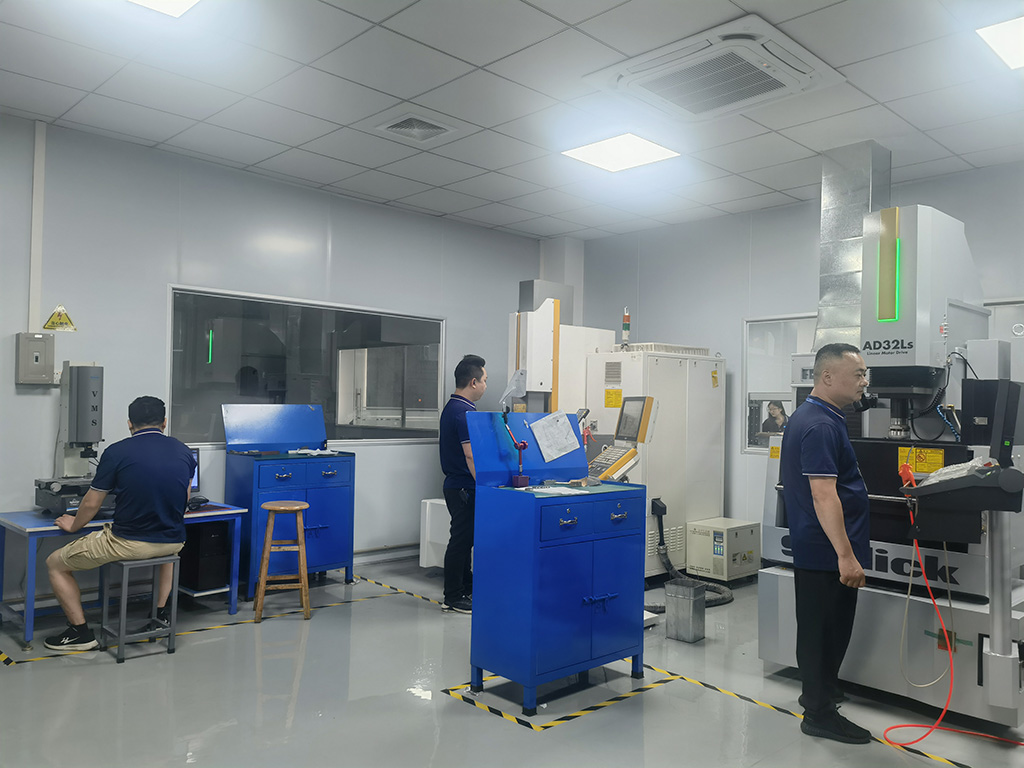 沙(sha)迪尅(ke)火蘤機(ji).jpg