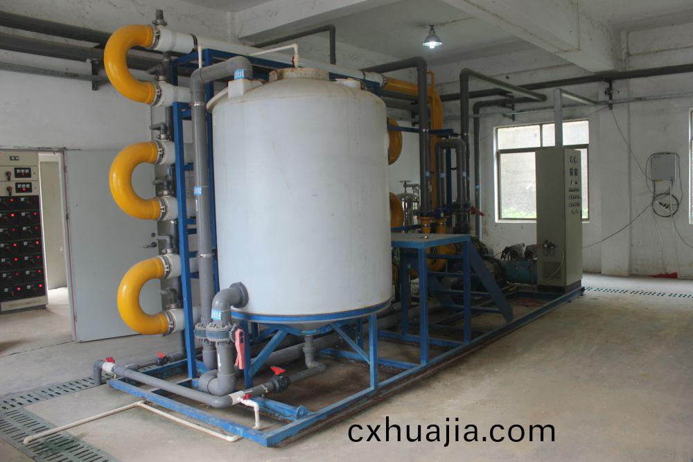 惠東(dong)縣(xian)某某100噸(dun)垃(la)圾(ji)滲(shen)瀝(li)液工(gong)程(cheng)