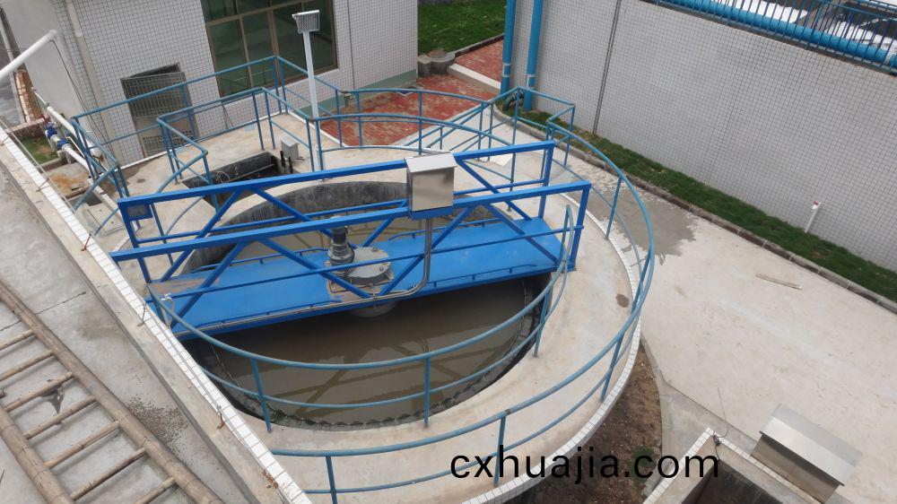 清(qing)遠(yuan)某某(mou)垃圾場