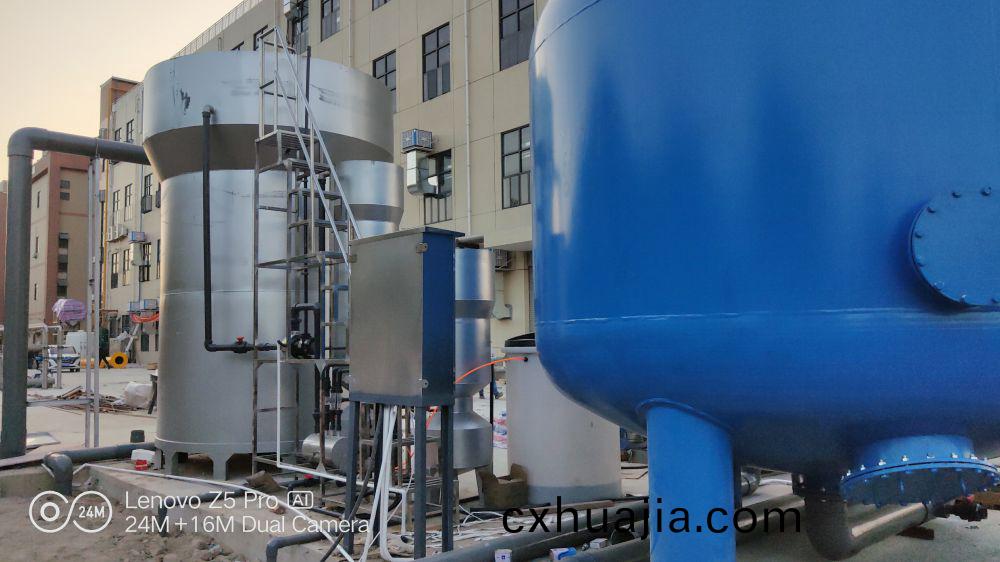 廣東(dong)某(mou)某紡(fang)織(zhi)100噸(dun)輭化(hua)水工程(cheng)