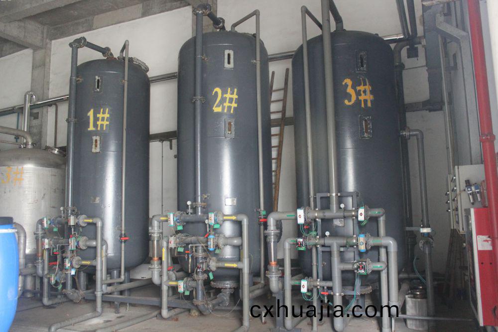 廣州(zhou)某某(mou)100噸(dun)輭(ruan)化(hua)水工程(cheng)